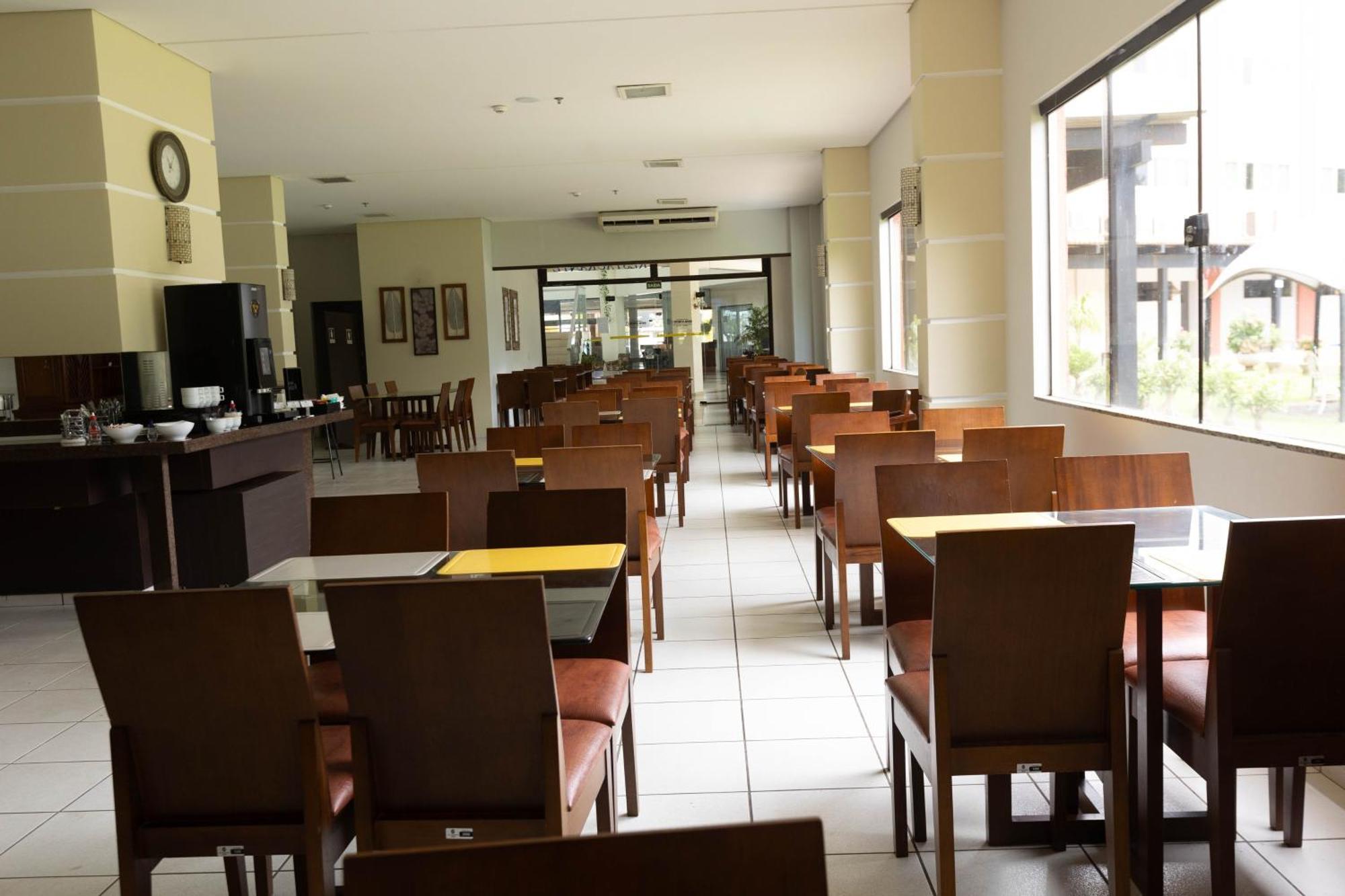 Hits Pantanal Hotel Aeroporto Varzea Grande  Exterior photo